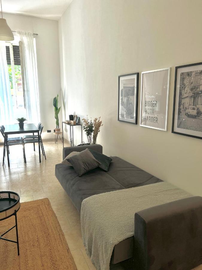 Casa Polly 2 - Ampio E Comodo Appartamento A Voghera Eksteriør billede